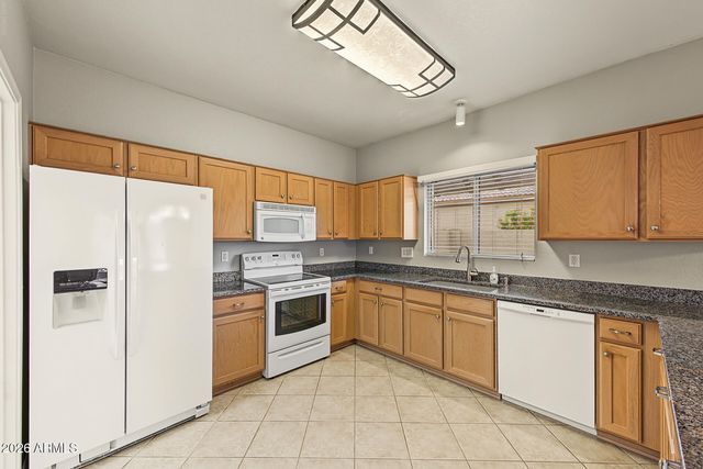 11018 W TONTO Lane, Peoria, AZ 85373