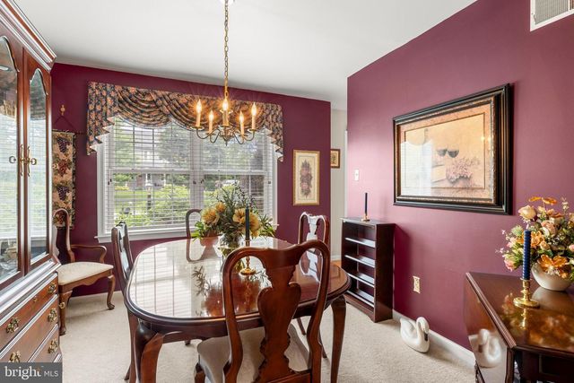420 WOODHALL DR, Willow Street, PA 17584