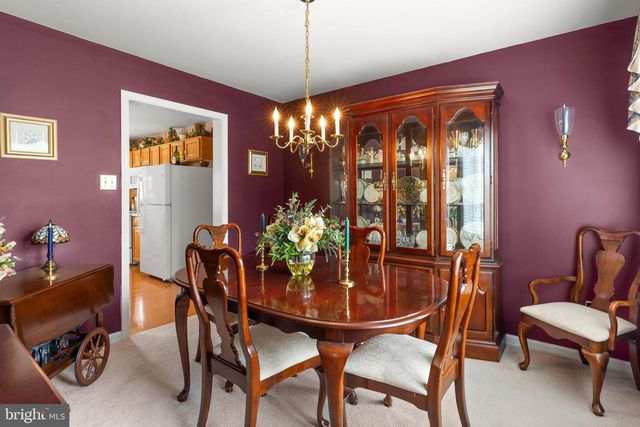 420 WOODHALL DR, Willow Street, PA 17584