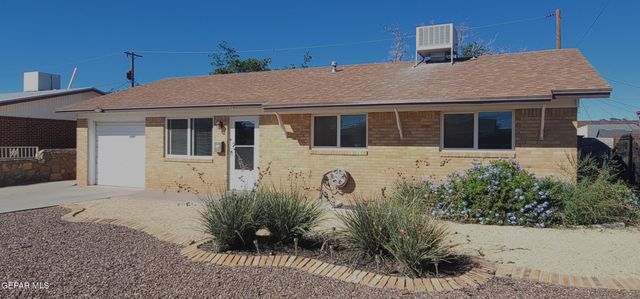 5725 KENSINGTON Circle, El Paso, TX 79924