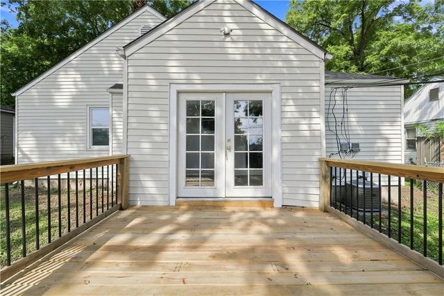7533 Marty Street, Overland Park, KS 66204