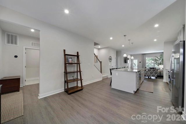 888 Prince Garret Way, Denver, NC 28037