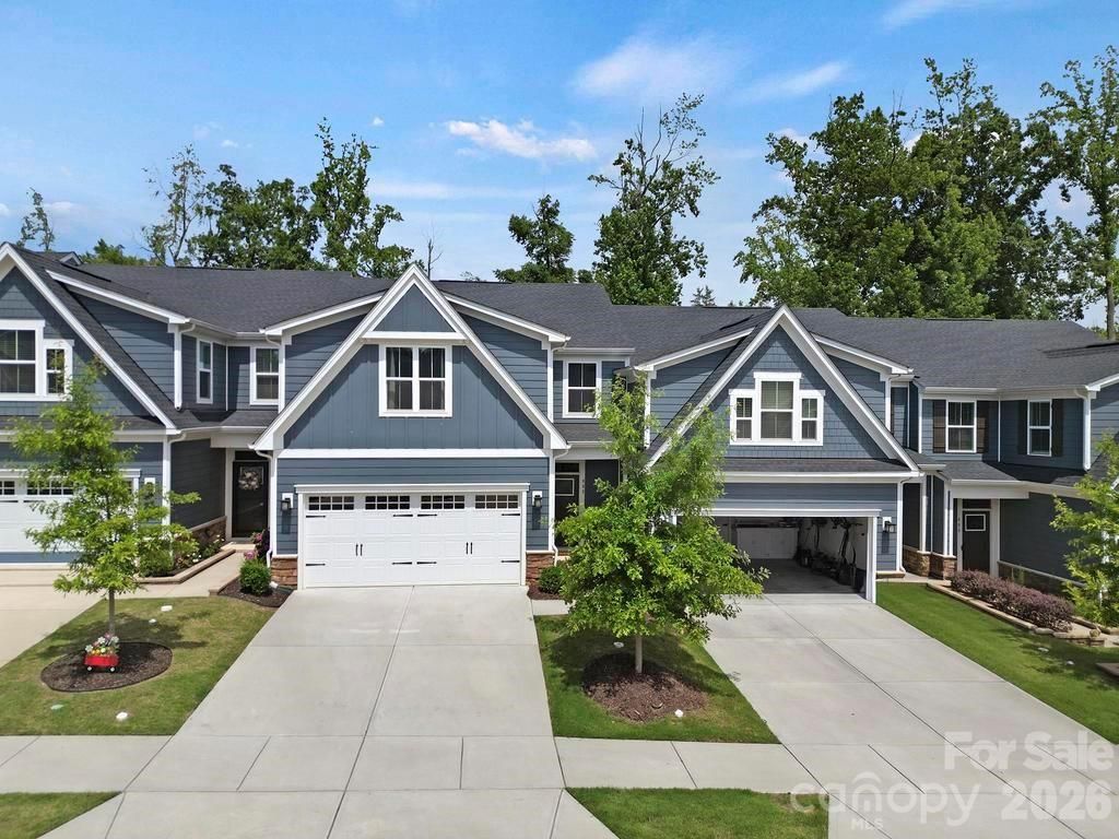 888 Prince Garret Way, Denver, NC 28037