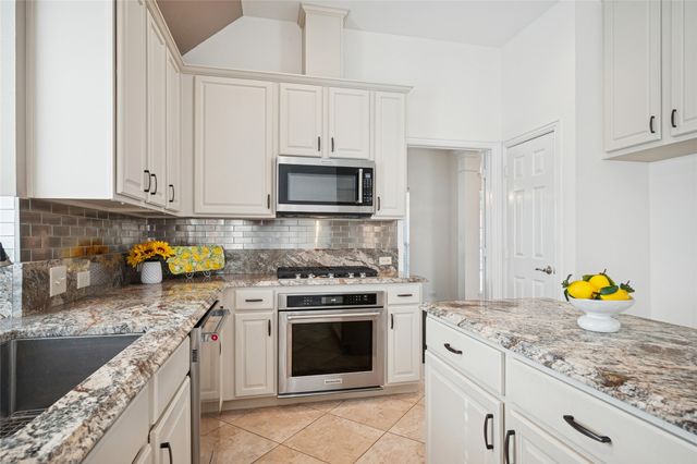 6516 Terrace Drive, The Colony, TX 75056