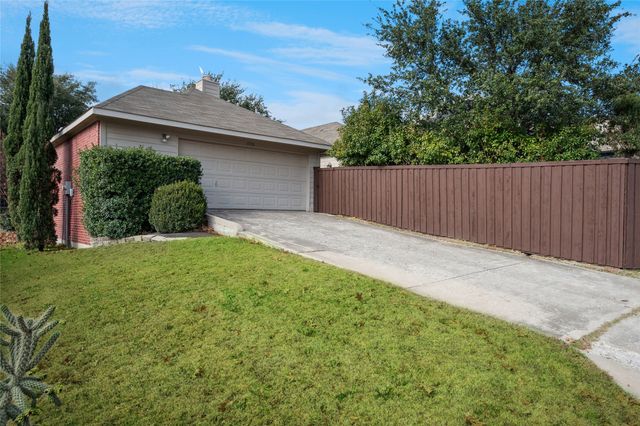 6516 Terrace Drive, The Colony, TX 75056