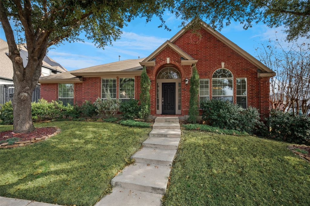 6516 Terrace Drive, The Colony, TX 75056