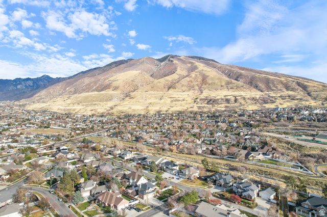 13353 S PEACH ORCHARD CT, Draper, UT 84020