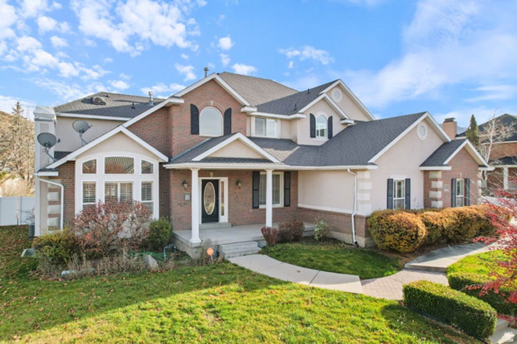 13353 S PEACH ORCHARD CT, Draper, UT 84020