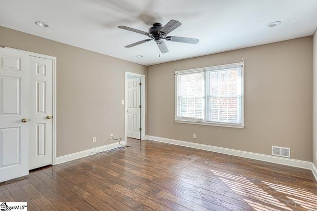 214 Mason Drive, Inman, SC 29349