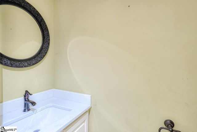 214 Mason Drive, Inman, SC 29349