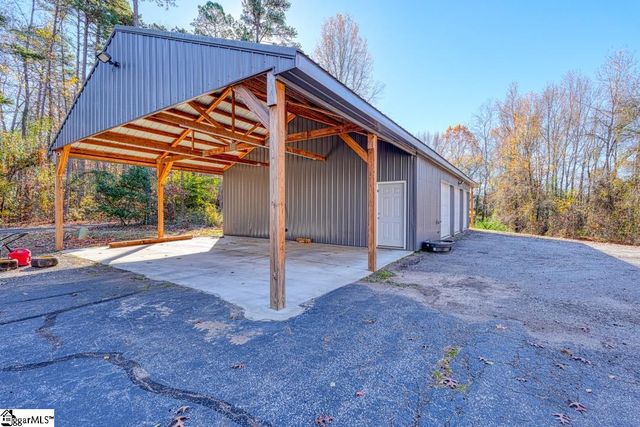 214 Mason Drive, Inman, SC 29349