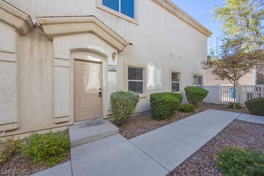 4627 Dealers Choice Way 102, Las Vegas, NV 89122 — photo 3