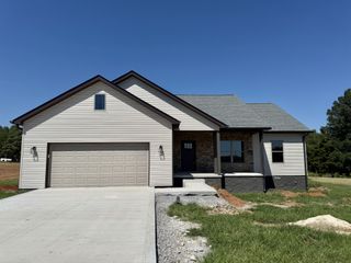 560 Harleys Ridge Rd, Sparta, TN 38583