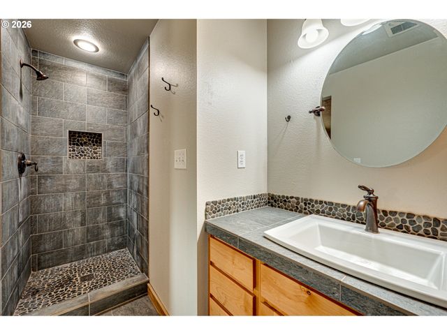 1701 Se 2ND Ave, Battle Ground, WA 98604
