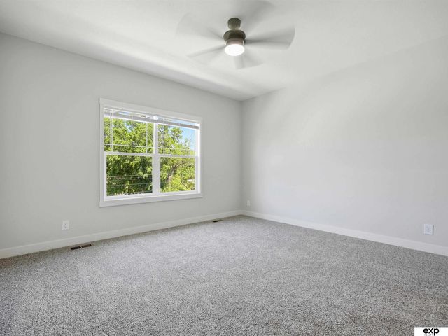 1424 2nd Avenue, Plattsmouth, NE 68048