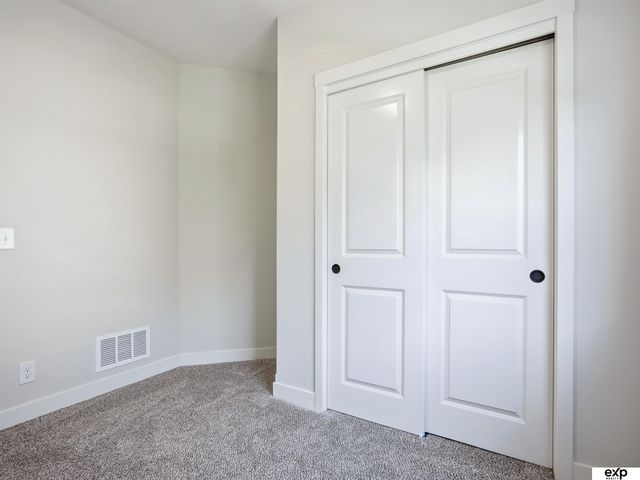 1424 2nd Avenue, Plattsmouth, NE 68048