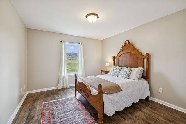 6935 Hoover Mason Ln, Mount Pleasant, TN 38474