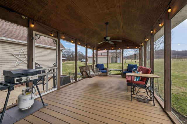 6935 Hoover Mason Ln, Mount Pleasant, TN 38474