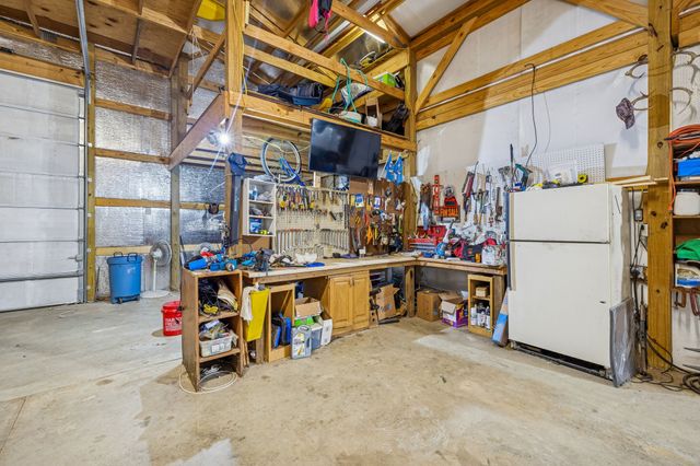 6935 Hoover Mason Ln, Mount Pleasant, TN 38474