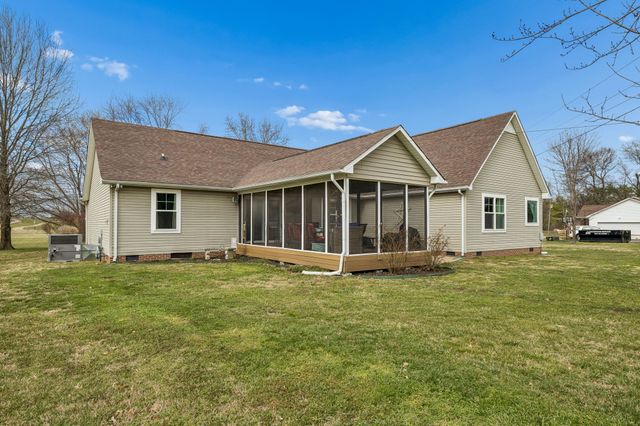 6935 Hoover Mason Ln, Mount Pleasant, TN 38474