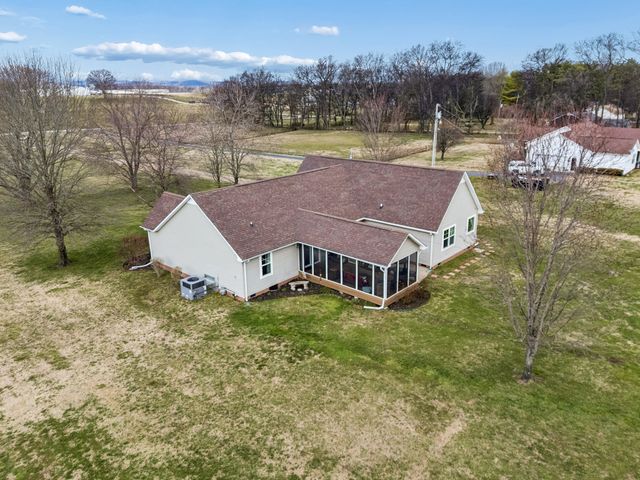 6935 Hoover Mason Ln, Mount Pleasant, TN 38474