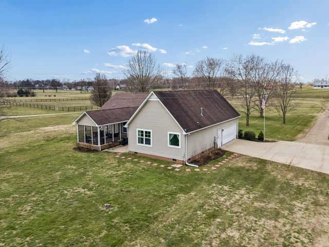 6935 Hoover Mason Ln, Mount Pleasant, TN 38474