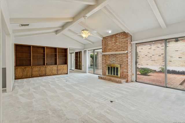 6223 MEADOW GRV, Windcrest, TX 78239