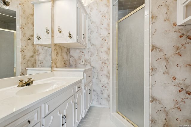 6223 MEADOW GRV, Windcrest, TX 78239