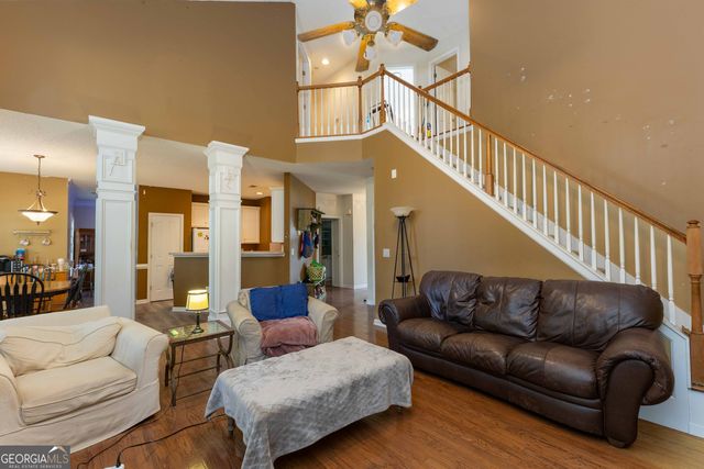 300 Pilgrim Way, Fayetteville, GA 30214