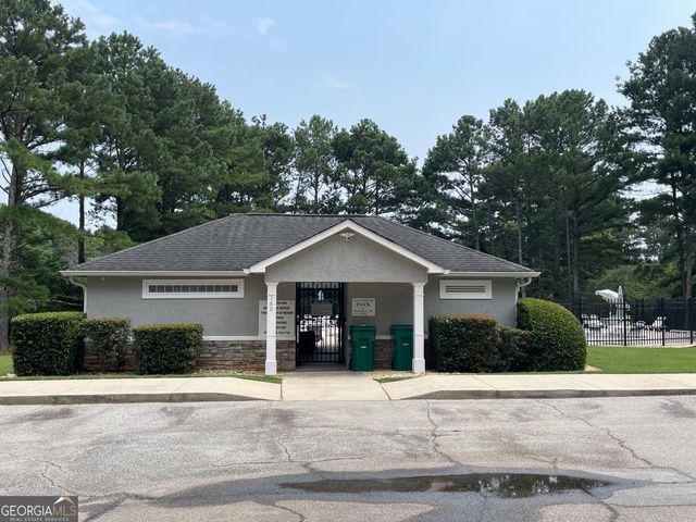 300 Pilgrim Way, Fayetteville, GA 30214