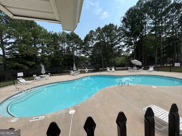 300 Pilgrim Way, Fayetteville, GA 30214