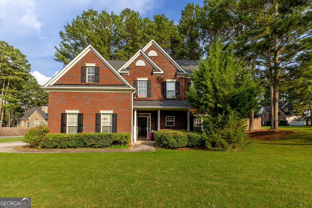 300 Pilgrim Way, Fayetteville, GA 30214