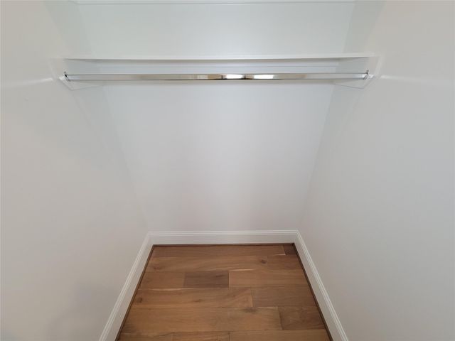 533 W 27th, Houston, TX 77008