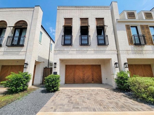 533 W 27th, Houston, TX 77008