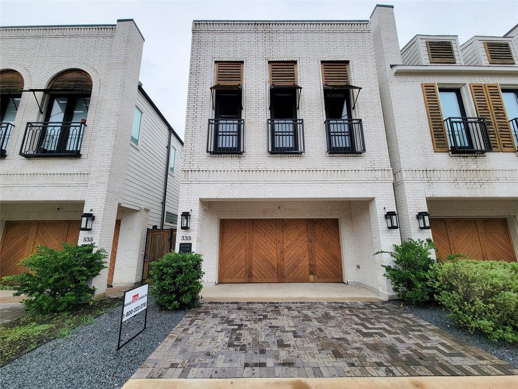 533 W 27th, Houston, TX 77008