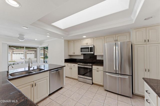 17236 Village 17, Camarillo, CA 93012