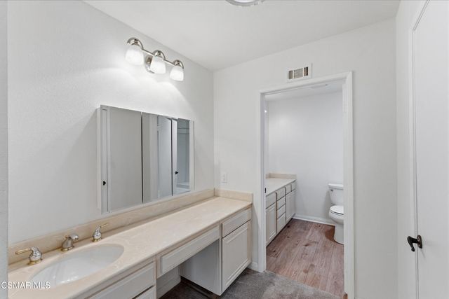 17236 Village 17, Camarillo, CA 93012