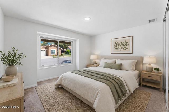 17236 Village 17, Camarillo, CA 93012