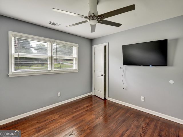 5521 Joeclay Drive, Stone Mountain, GA 30084