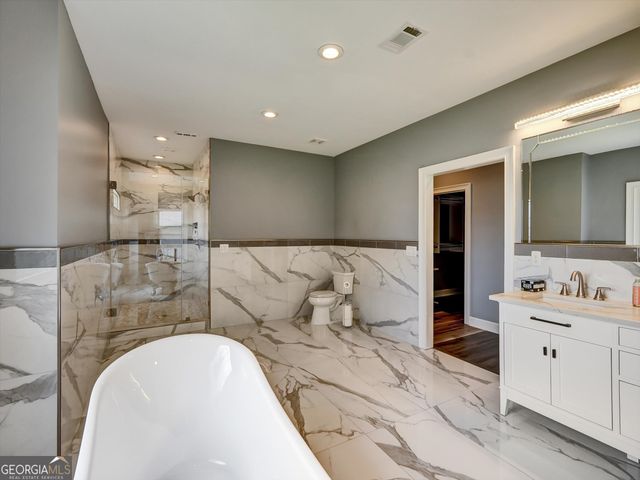5521 Joeclay Drive, Stone Mountain, GA 30084