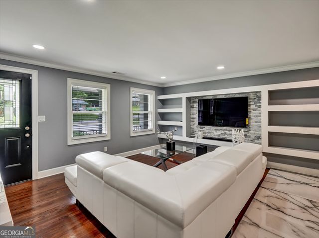5521 Joeclay Drive, Stone Mountain, GA 30084