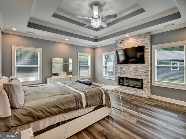 5521 Joeclay Drive, Stone Mountain, GA 30084