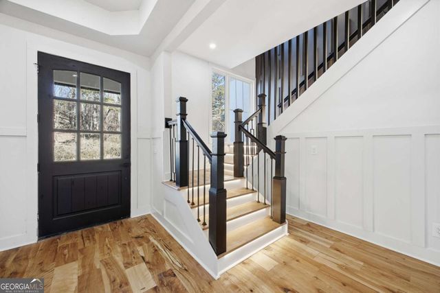 6465 Yacht Club Road, Flowery Branch, GA 30542