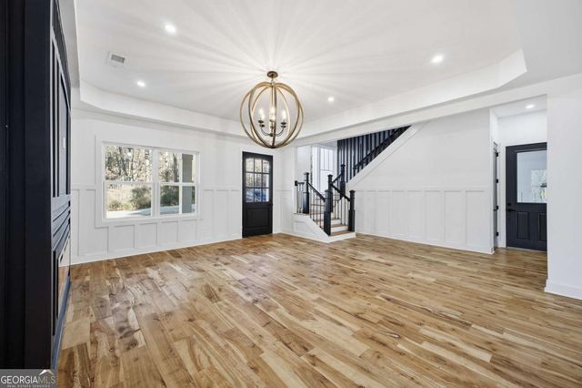 6465 Yacht Club Road, Flowery Branch, GA 30542