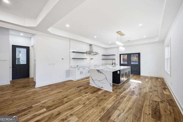 6465 Yacht Club Road, Flowery Branch, GA 30542