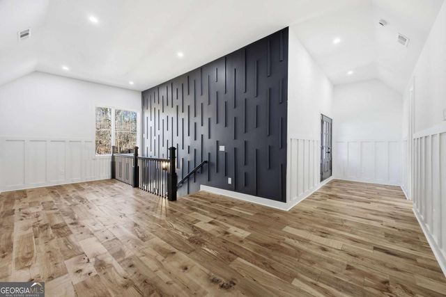 6465 Yacht Club Road, Flowery Branch, GA 30542