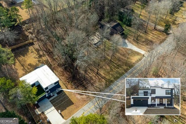 6465 Yacht Club Road, Flowery Branch, GA 30542