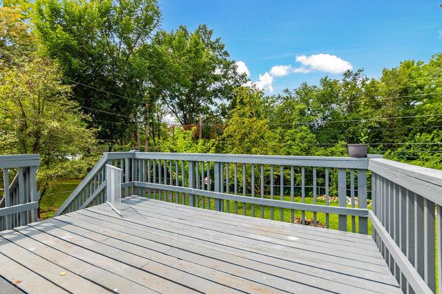 7 E ALHAMBRA DR, Columbia, MO 65203