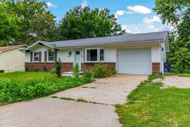 7 E ALHAMBRA DR, Columbia, MO 65203