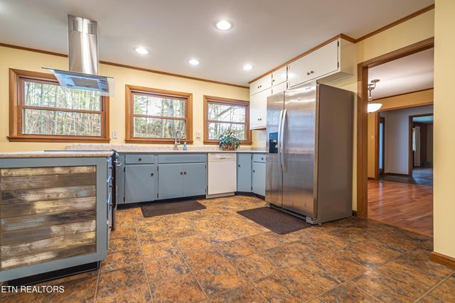 103 Ditman Lane, Oak Ridge, TN 37830